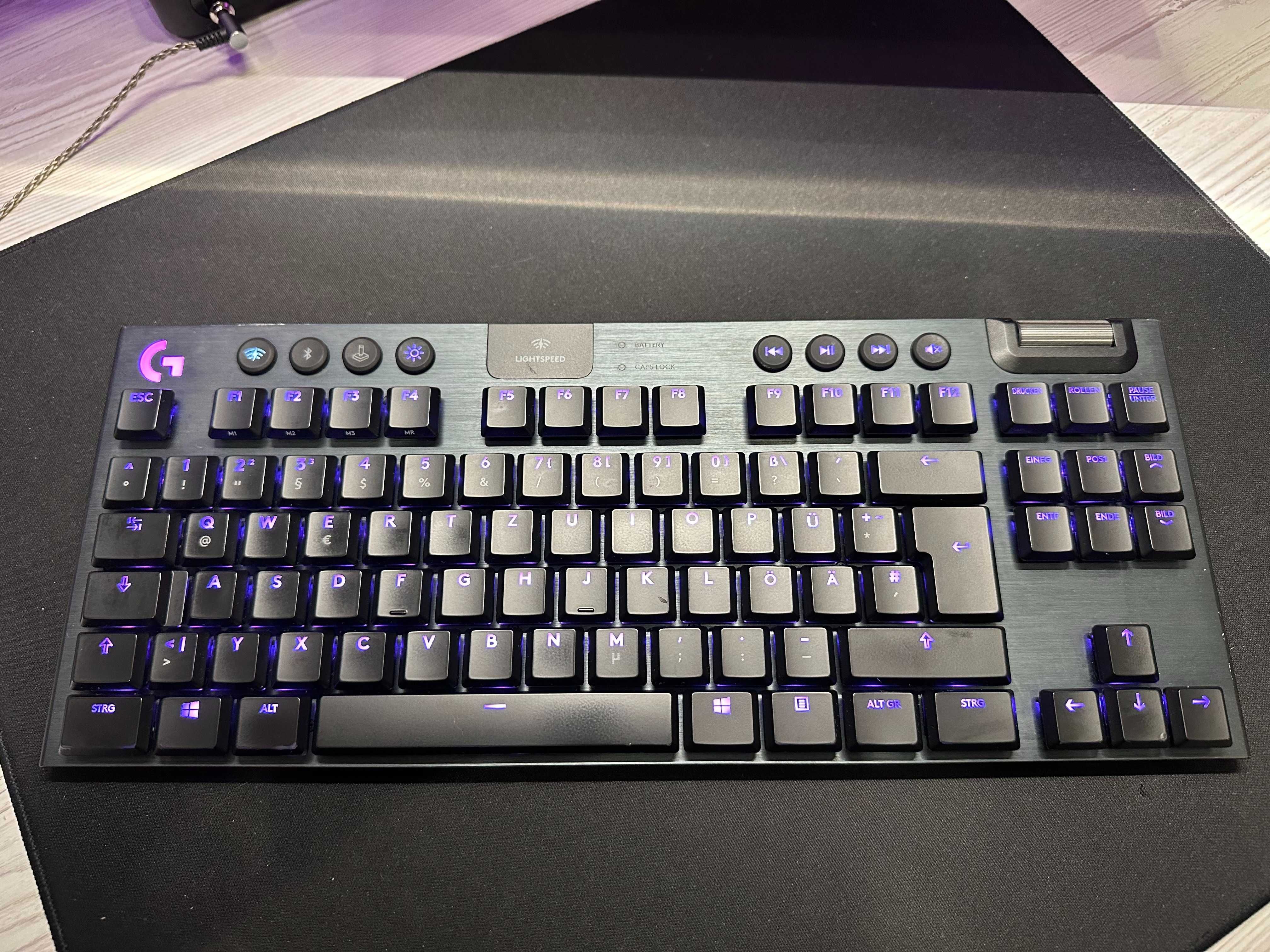 Logitech G915 TKL Lightspeed Wireless