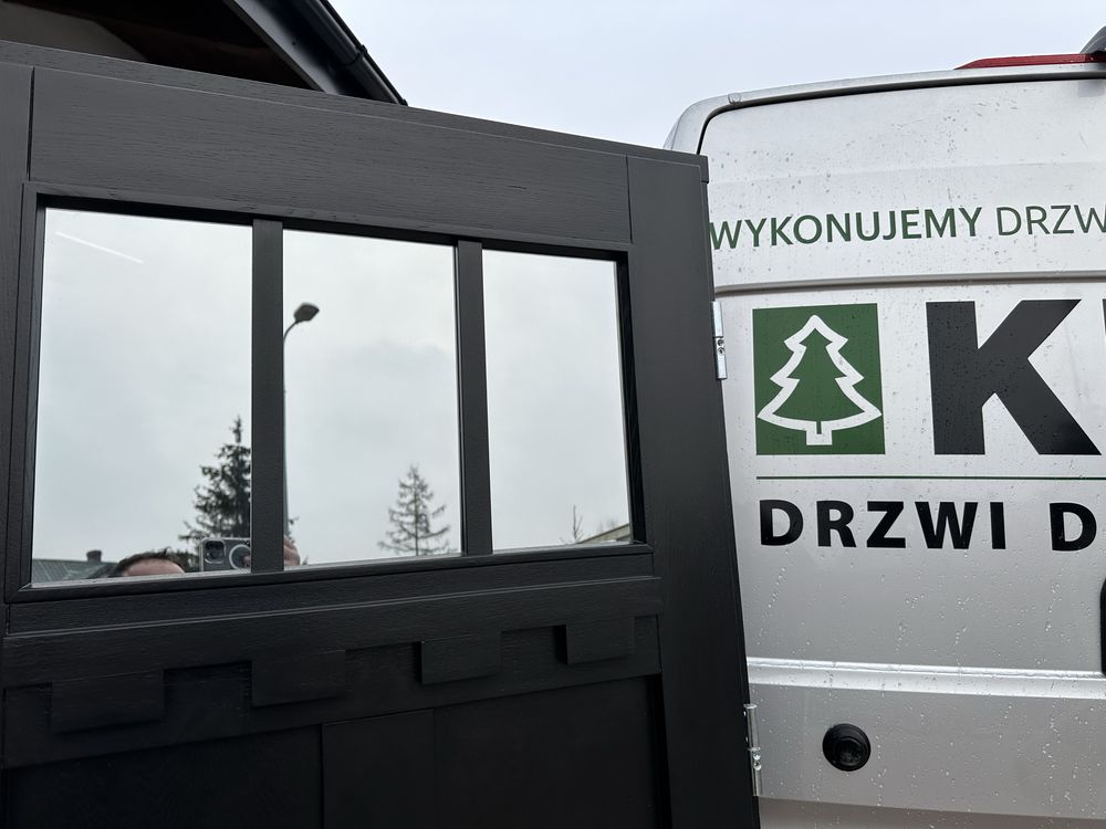 Drzwi wejściowe zewnętrzne drewniane Amerykańskie czarne Cała Polska