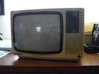 Televisor a cores antigo vintage Sharp