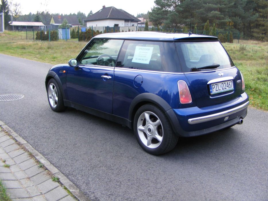 Samochód Mini Cooper 1,6 benzyna