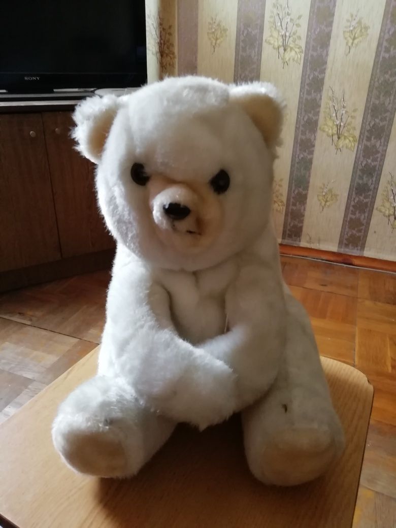 Іграшка *Білий   ведмедик*