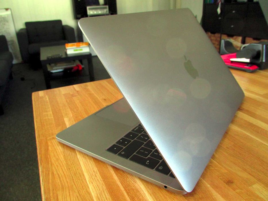 MacBook Pro 13" i5 16GB 250GB SSD laptop notebook apple (09)