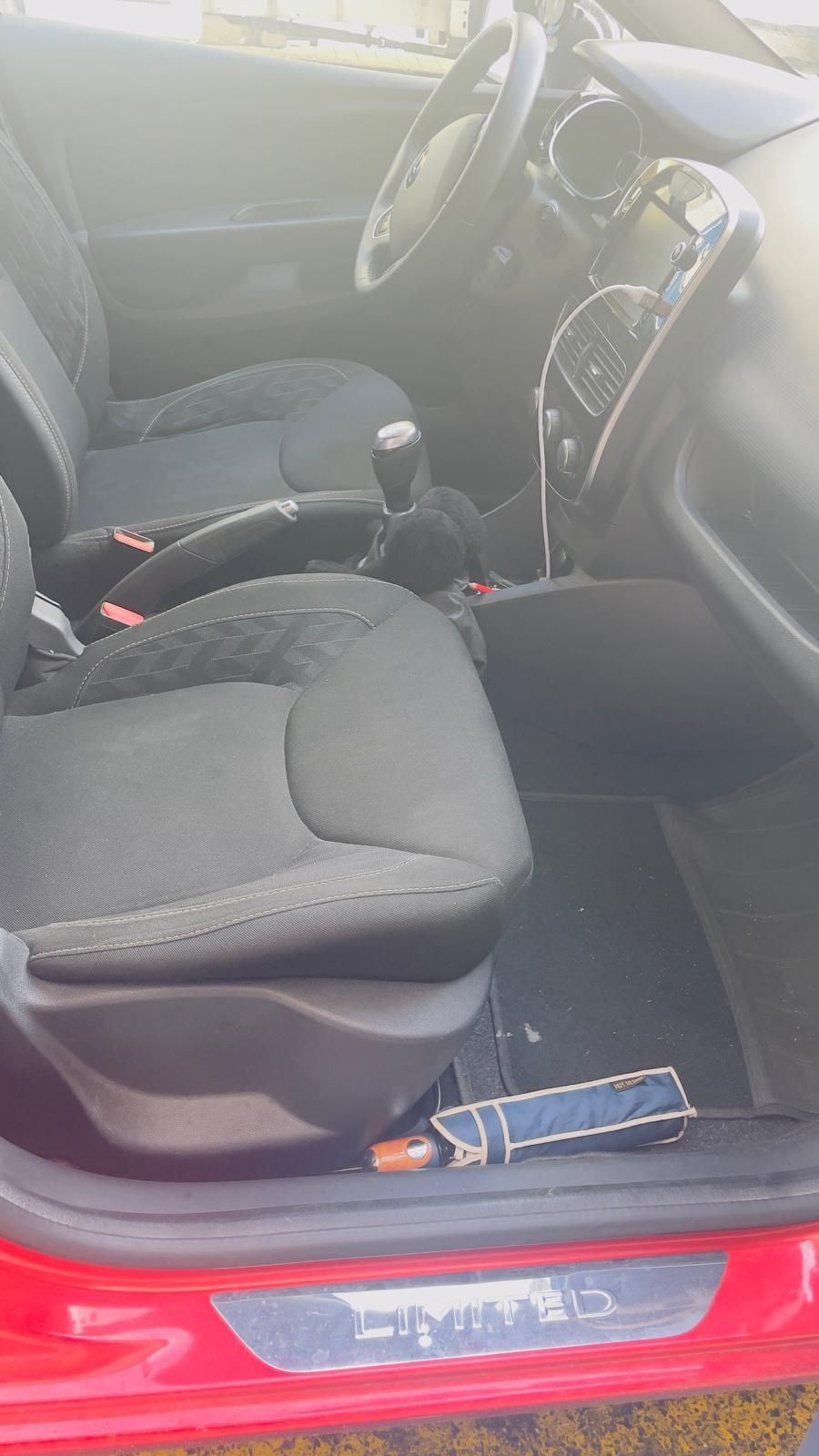 RENAULT CLIO 1.5 DCI sport touner LIMITED muito bem estimado