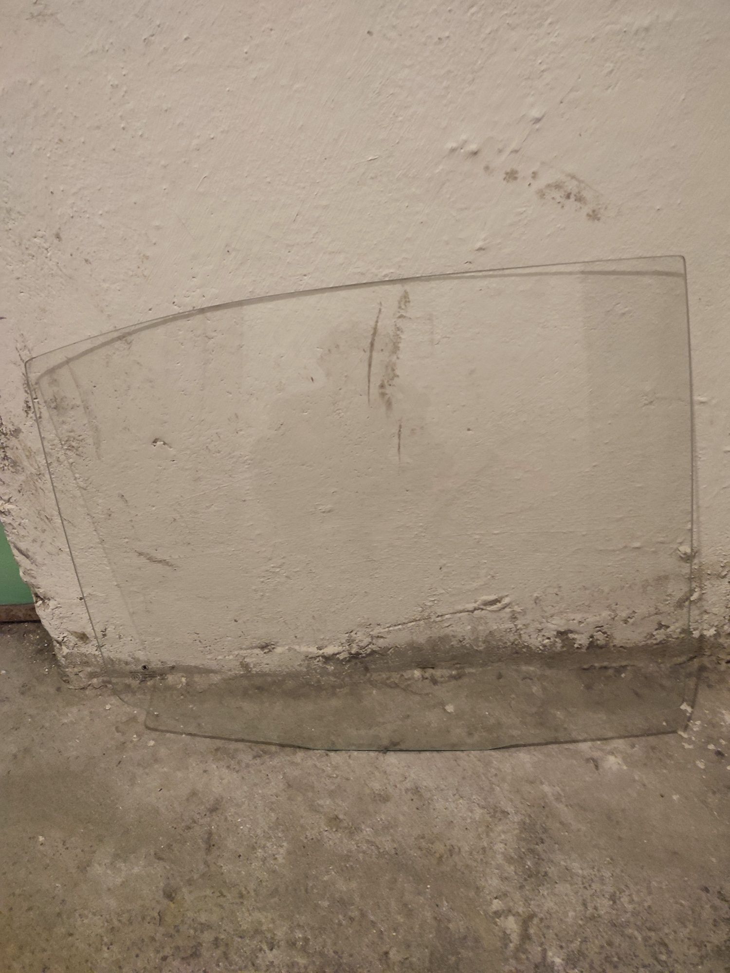 Szyby do Skody Oktawii 1  prawy tył 1,9TDI