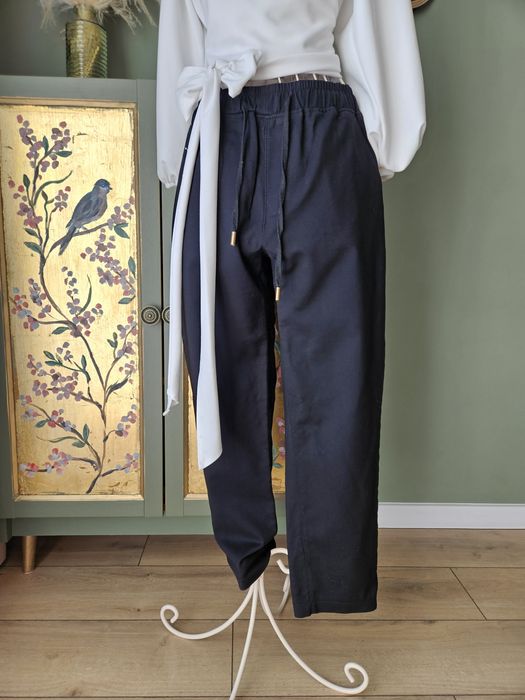 Wygodne bawełniane  Czarne Spodnie damskie na Gumce Prosta szeroka Nog