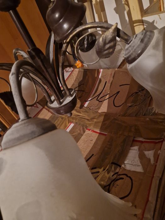 Żyrandol na 5 żarówek