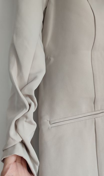 Marynarka bez guzików marszczenia rękawów