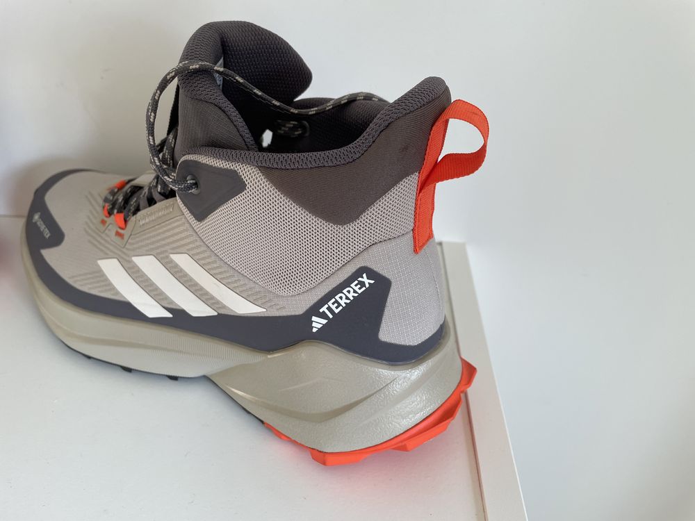 Buty adidas Terrex Trailmaker 2.0 Mid GORE-TEX beżowe