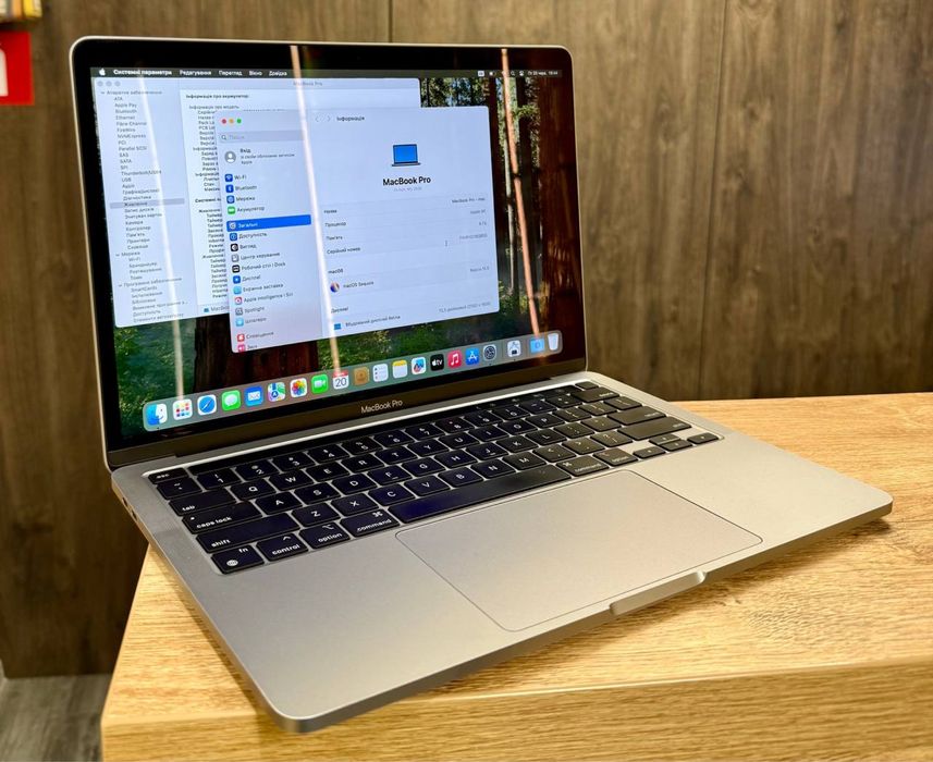 Ноутбук MacBook Pro 13 M1 (2020) 8/256Gb Space Gray Магазин Гарантія