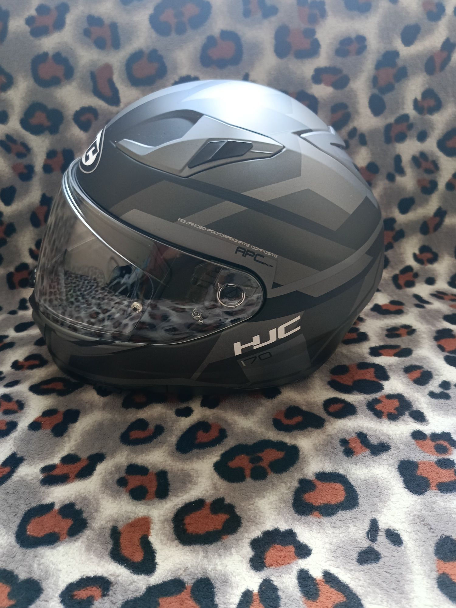 Kask motocyklowy HJC i70