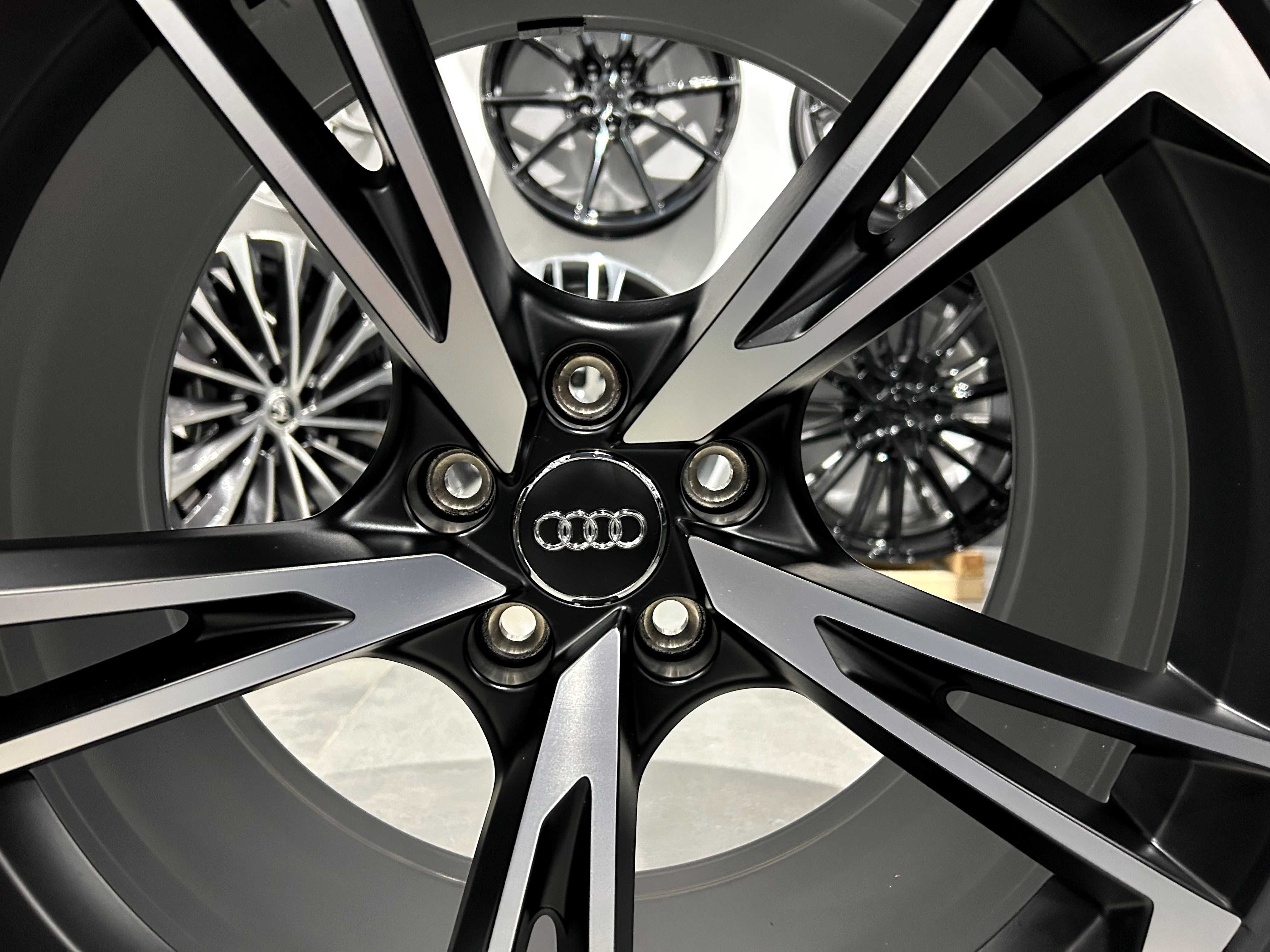 Oryginalne koła letnie 20 5x112 Audi A5 Vredeste 265/30R20 8W0/071490A