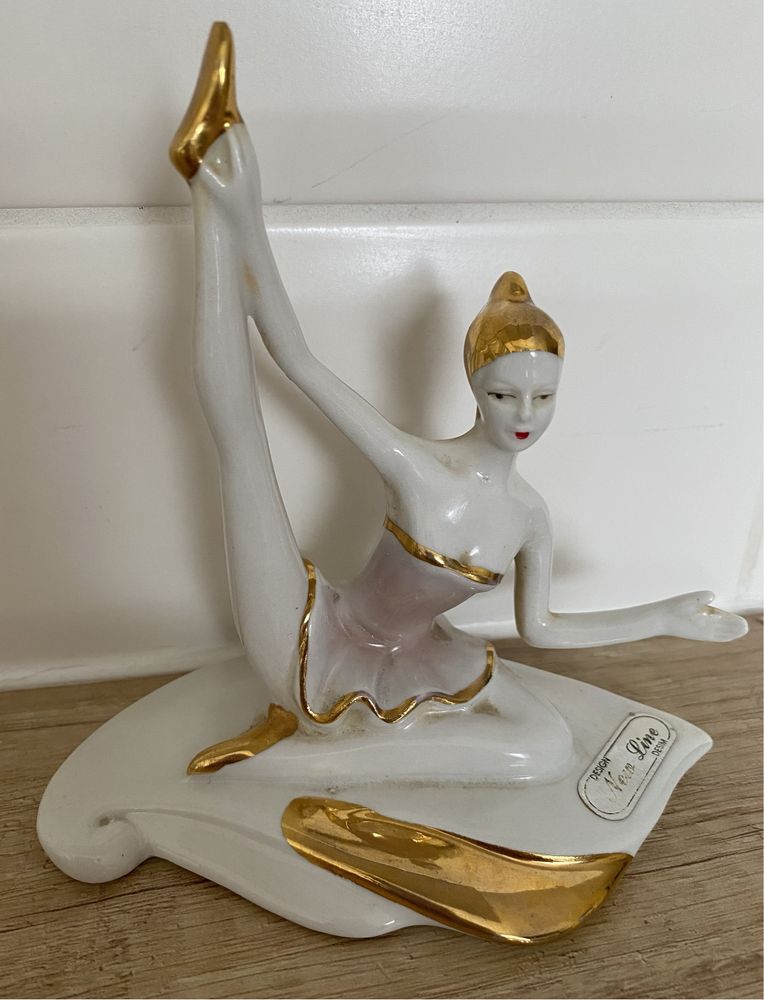 Figurka Ballerina  Capodimonte Porcelana Italia