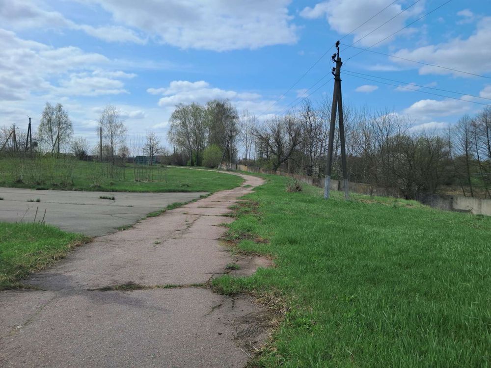 Оренда приміщень для виробництва Дружня