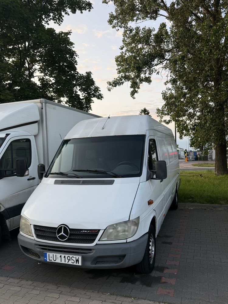 Sprinter 2.2 CDI 2002r. – Technicznie bez zarzutu, gotowy do pracy!