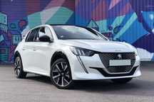 Aluguel Peugeot 208 GT Elétrico com Teto Panorâmico