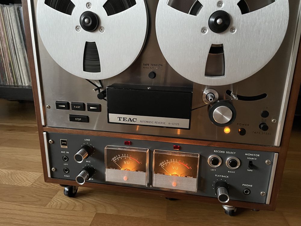 TEAC A-4010S leitor gravador de bobines reel-to-reel 7”