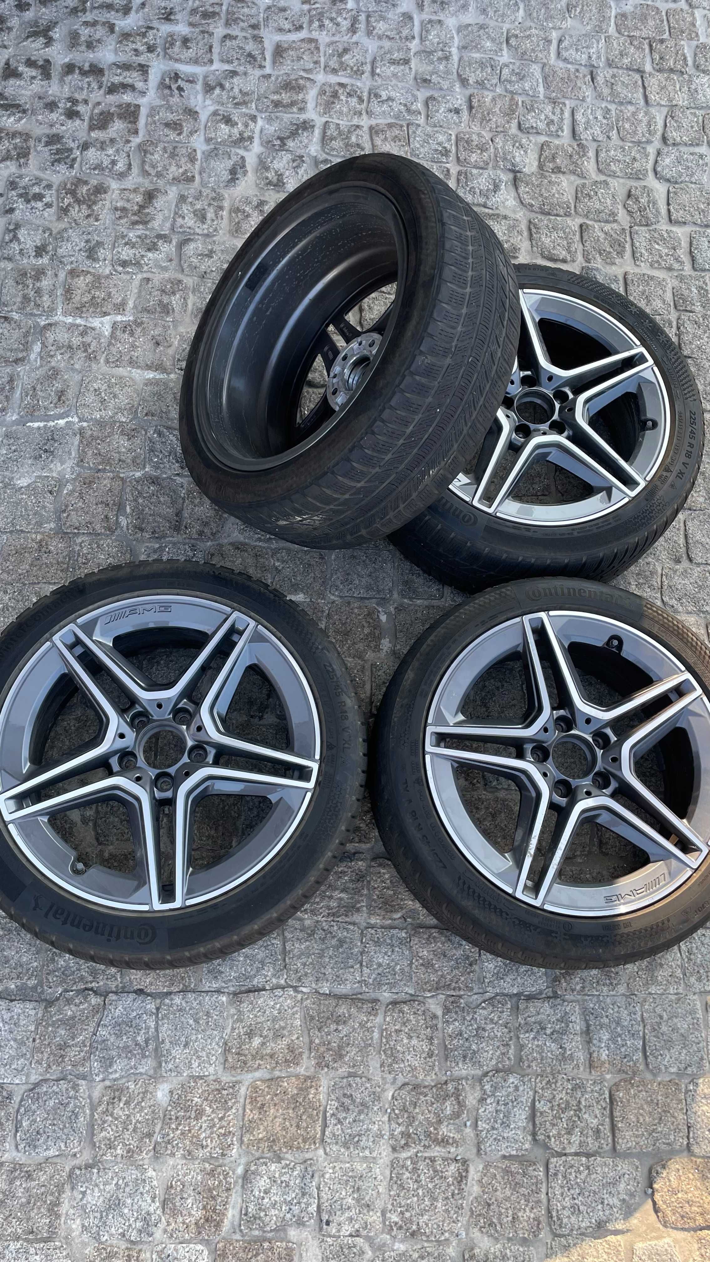Jantes Mercedes-Benz AMG com Pneus | 225/45 R18