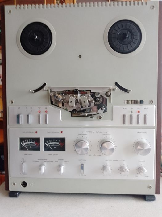 Магнітофон Снежеть110,  Комета 212