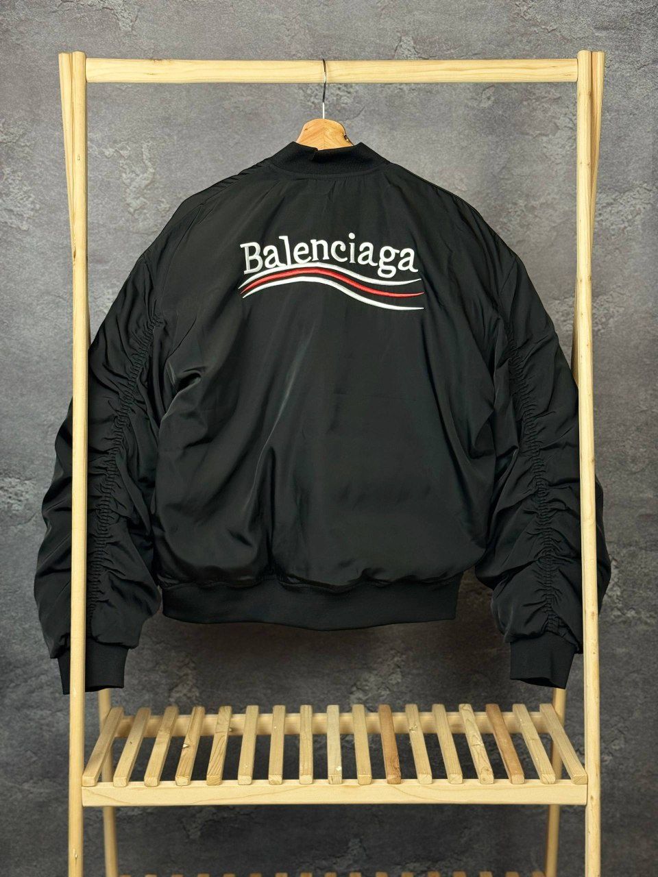 Бомбер Balenciaga Political Campaign Varsity Jacket in Black.

Розміри