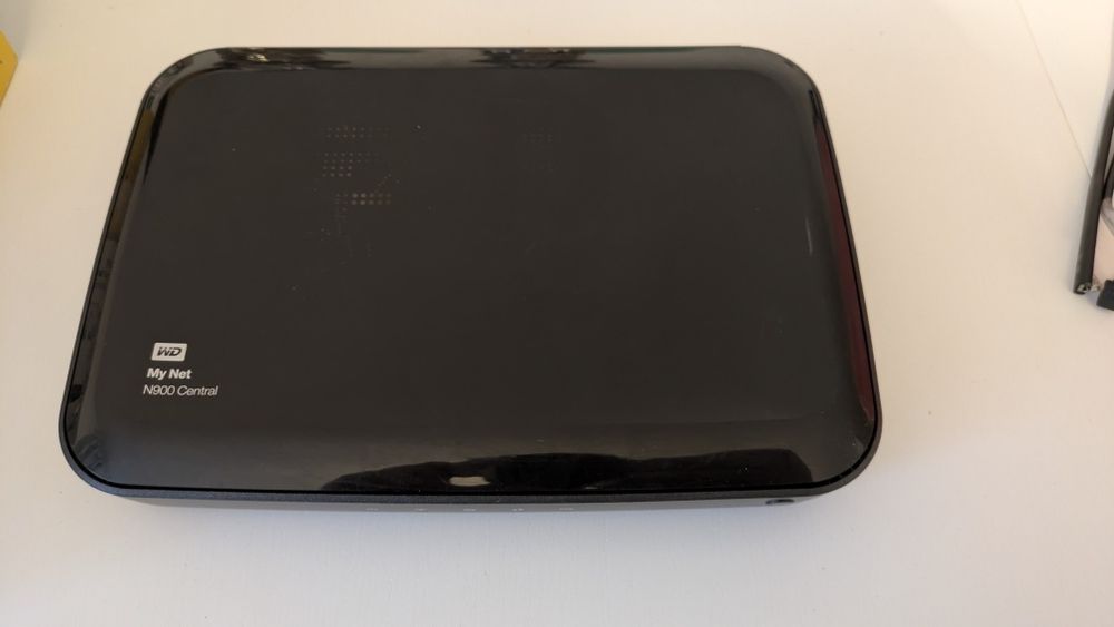 Router com disco rígido 1TB