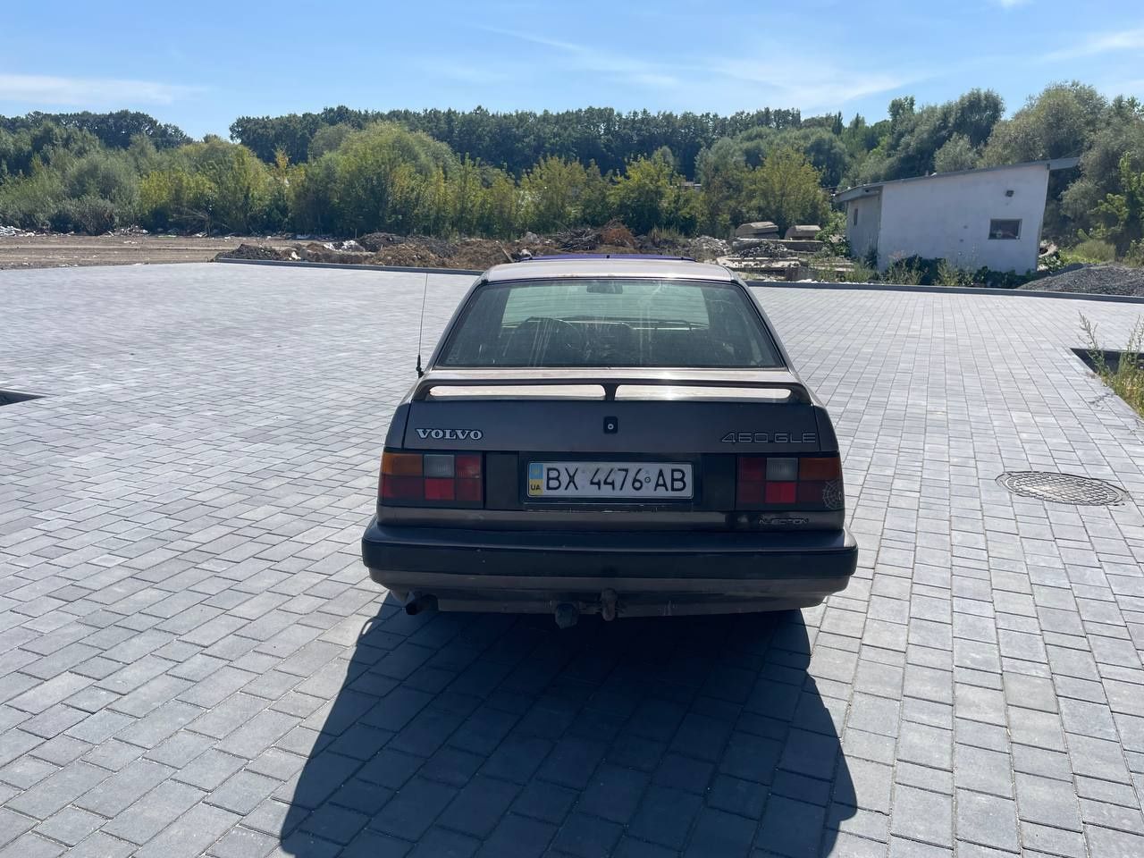 Продається Volvo 460 1991