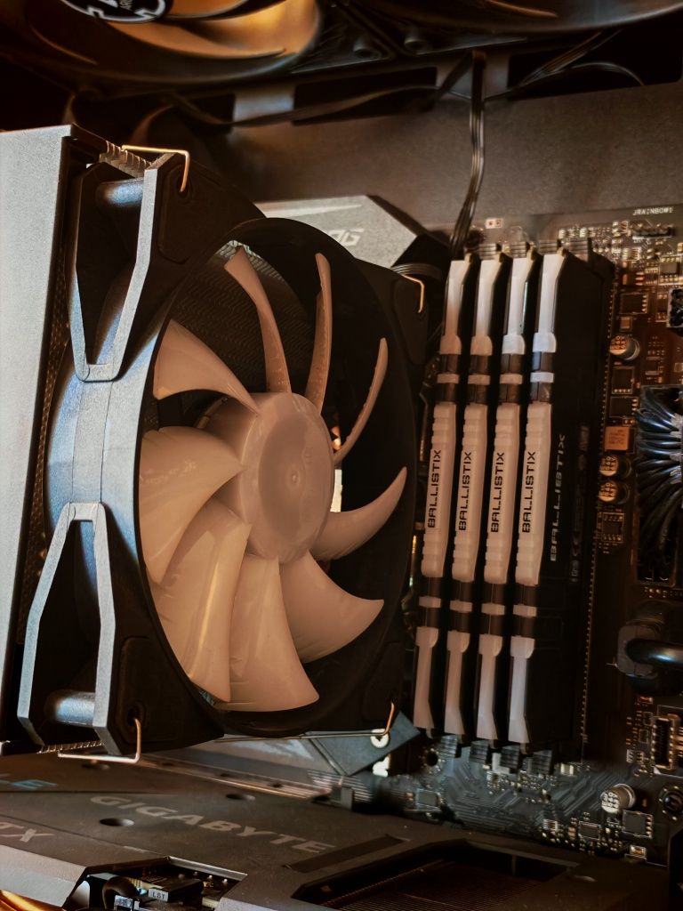 Komputer i5 10400F/3060Ti/32GB/3TB