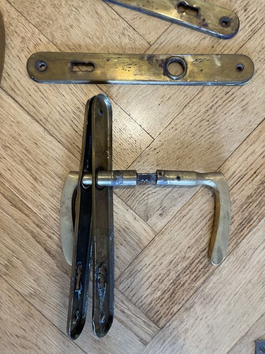 Stare mosiezne klamki