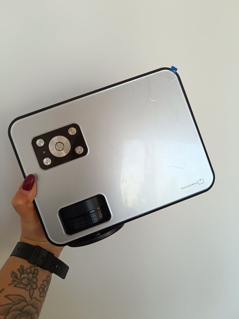 Projektor LED z Wifi, Kruger Matz
