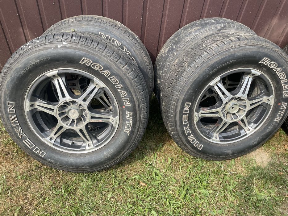 Диски з шинами Mazda Trebute