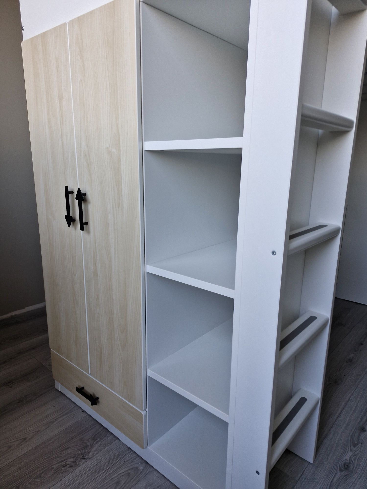 Łóżko piętrowe IKEA SMÅSTAD – stan idealny!