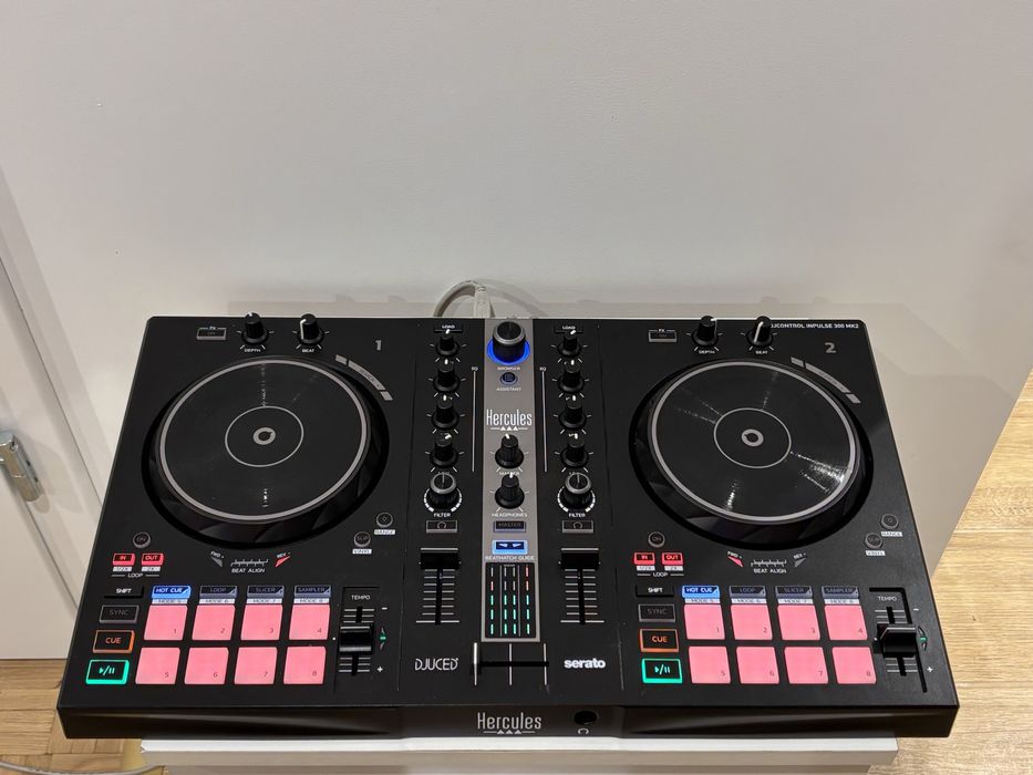 hercules djcontrol inpulse 300 mk2