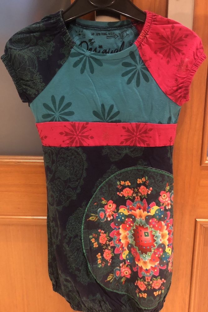 Vestido desigual tam 3/4 anos