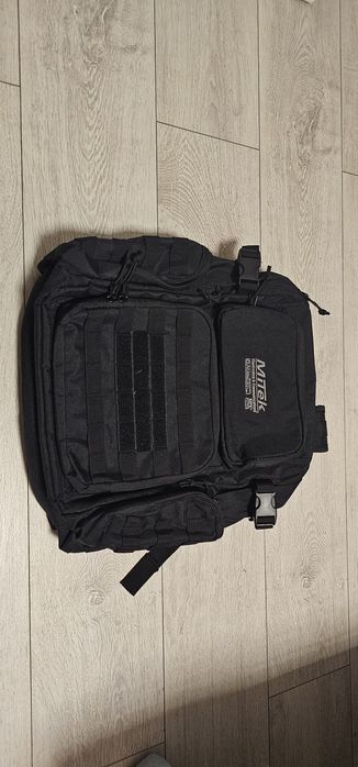 Plecak MITEK czarny stan bardzo dobry wymiary na zdjęciach