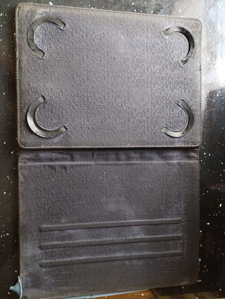 Vende se capa para tablet