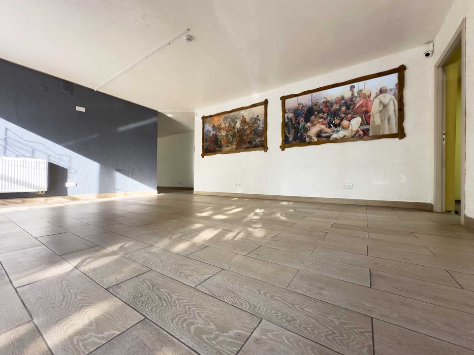 Продаж приміщення по вул.Морозна