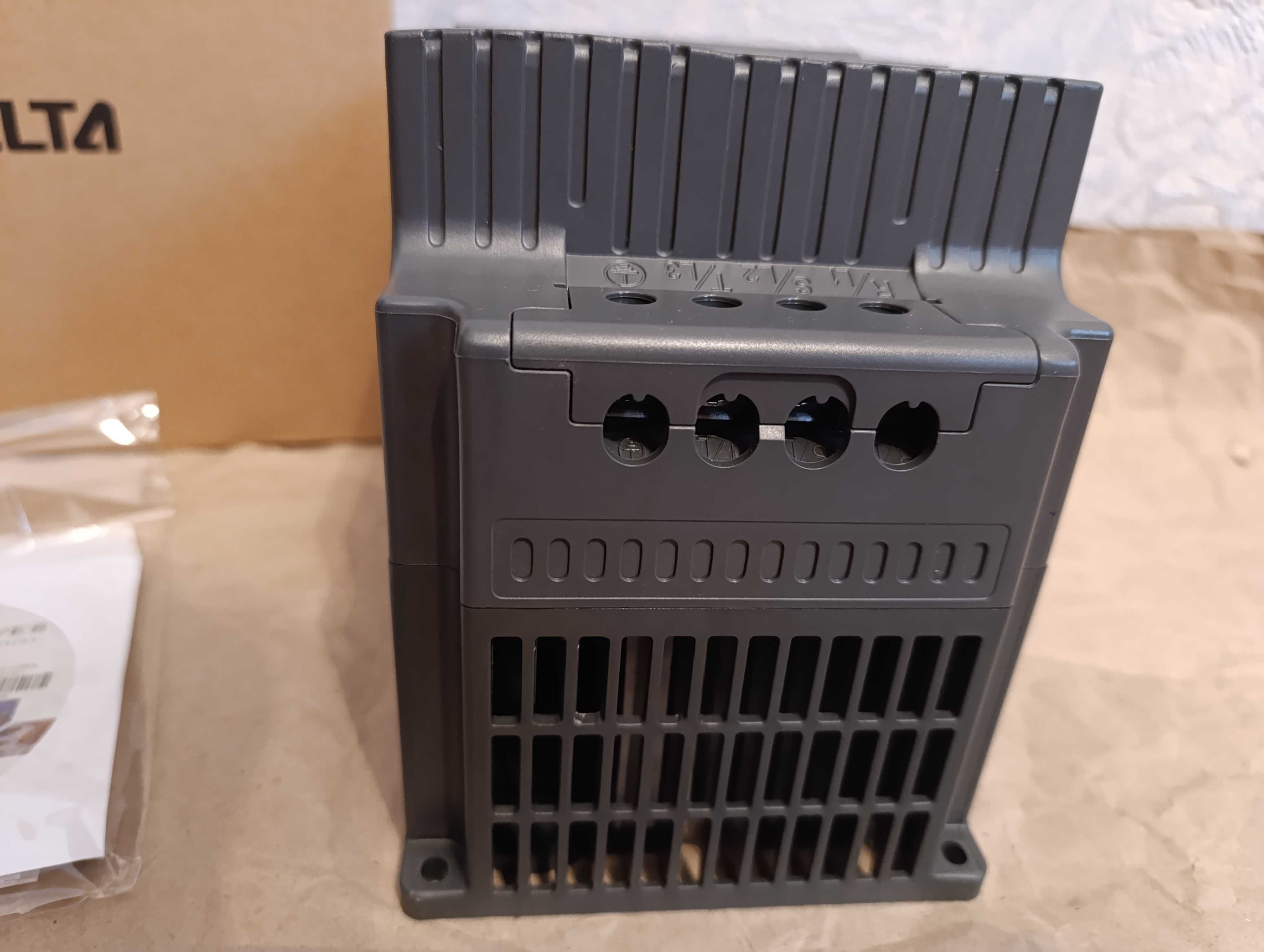 Новий частотний перетворювач Delta Electronics VFD-E, 7,5 кВт, 18А