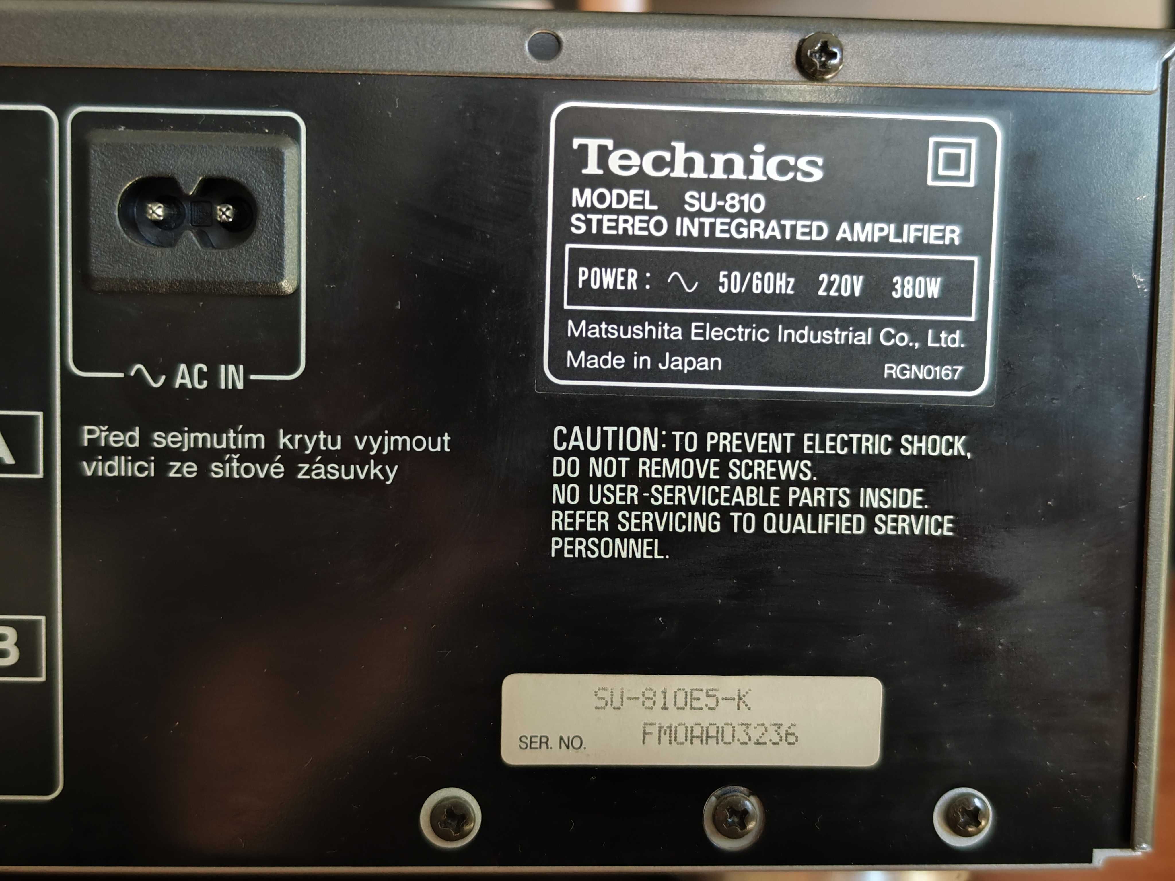 Sprzedam używany wzmacniacz audio marki Technics SU-810.