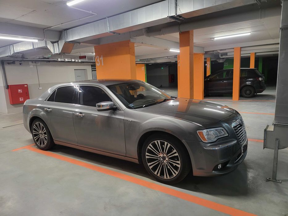 LANCIA THEMA PLATINIUM 2013 [ chrysler 300c mercedes ]