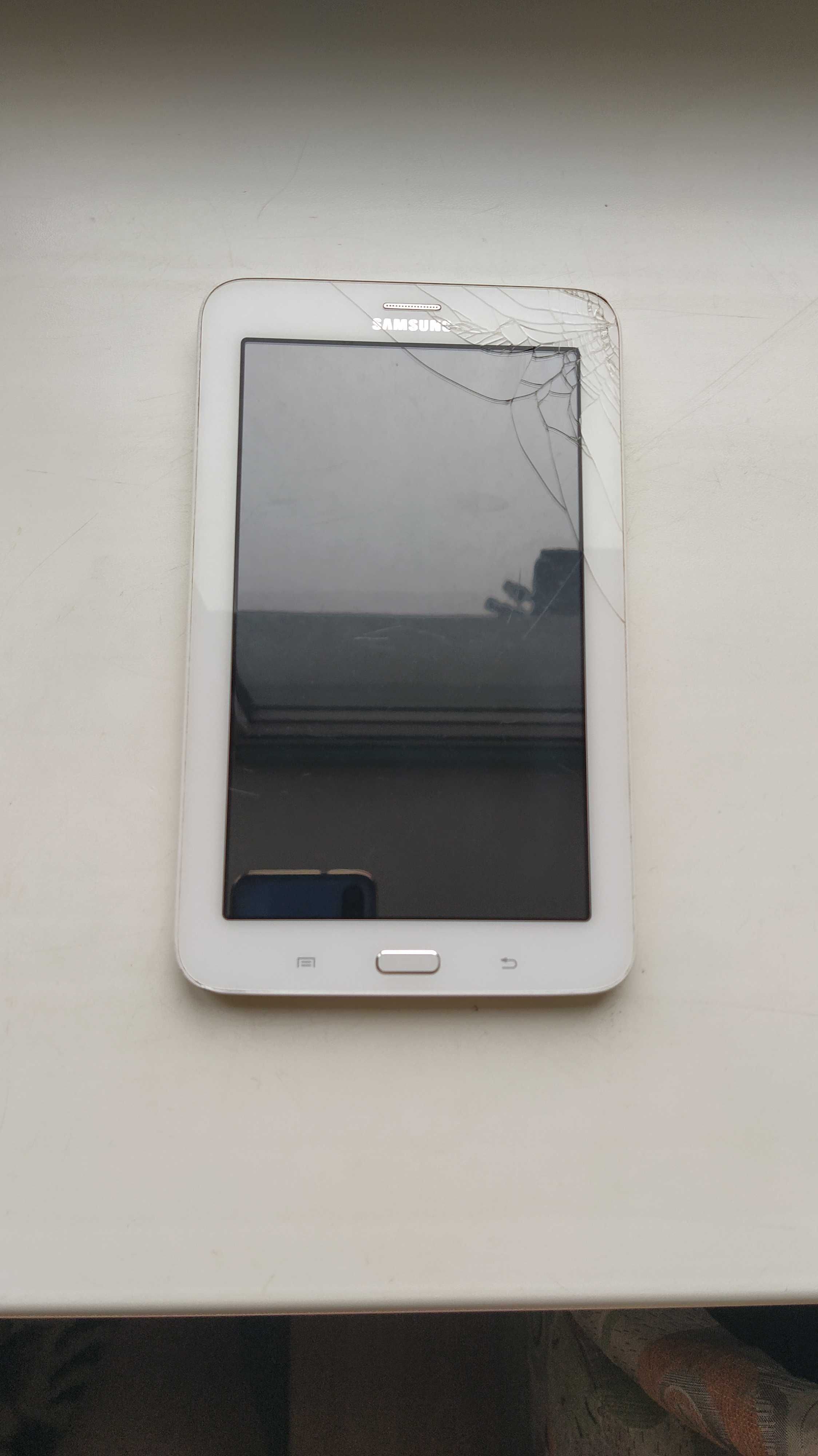 Планшет Samsung Galaxy Tab 3 SM-T111 3G