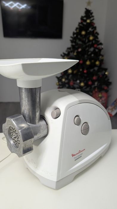Мясорубка moulinex hv8 2000w made in France