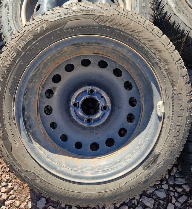 Felgi stalowe Renault 4x100 5,5Jx15 ET43 Kpl.