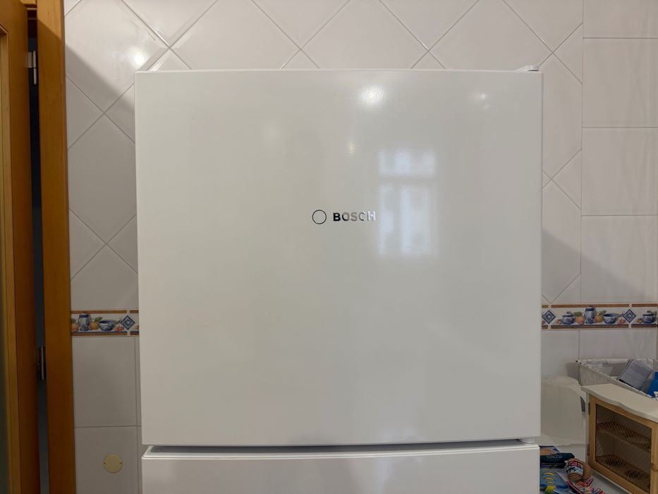Frigorífico Bosch + congelador KDV29VW30 - Excelente estado