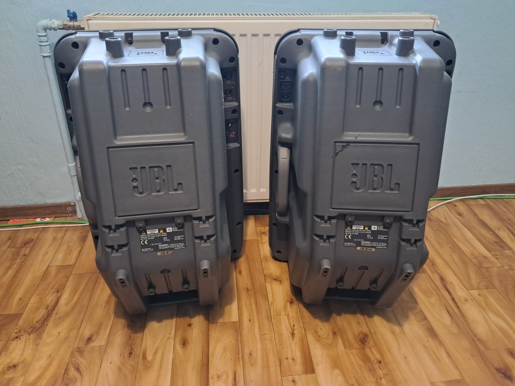 JBL EON 15 kolumny aktywne estradowe zestaw 

Power15

Powered Speaker