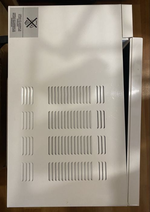 Мікрохвильова піч