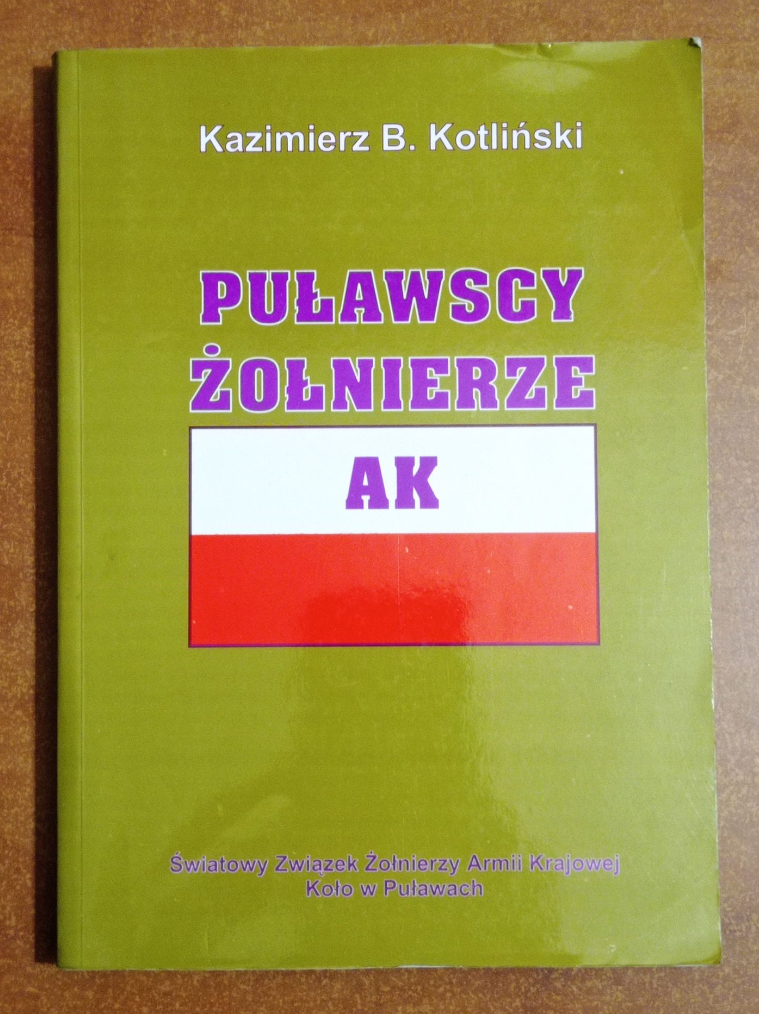 8 książek Obroża w konspiracji i Powstaniu Warszawskim AK Biez wodki