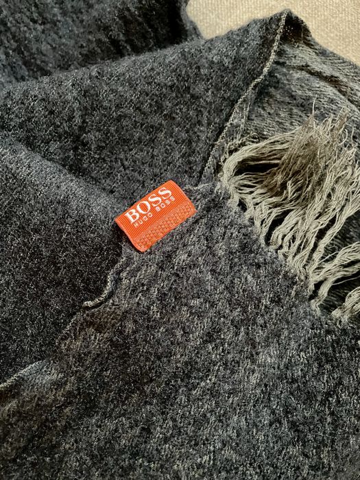 Чоловічий шарф від Hugo Boss