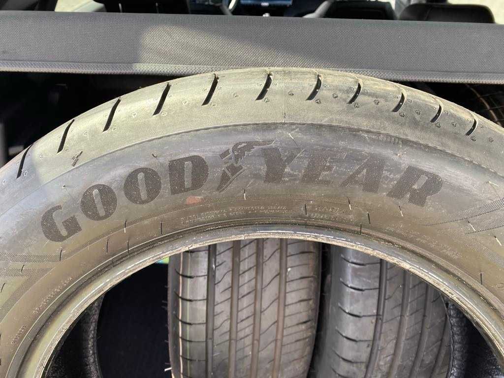 opony letnie kpl. 4szt Goodyear EfficientGrip 2 SUV 215/60R17 jak nowe