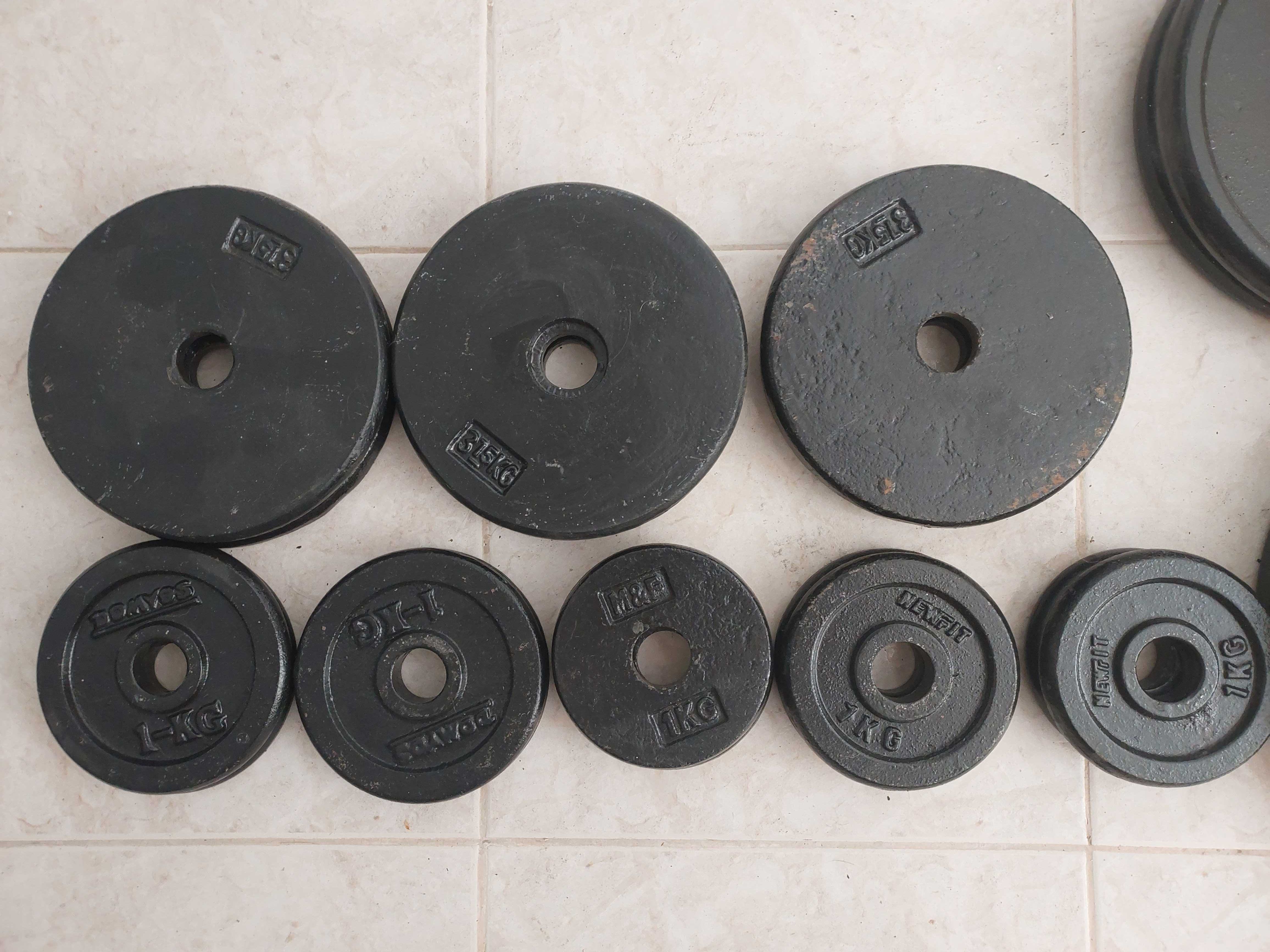 Vendo Discos de Musculação de vários pesos e tamanhos