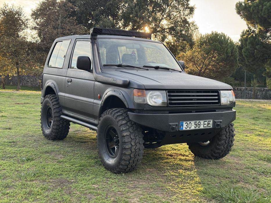 Mitsubishi Pajero 2.5