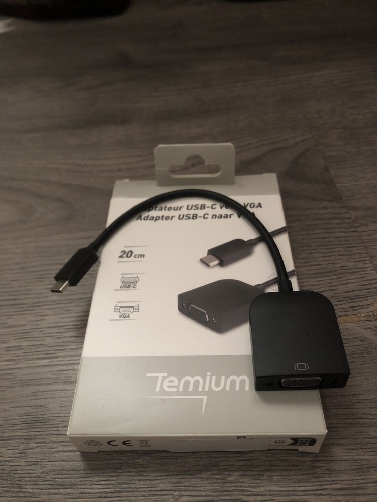 Adaptador USB C para VGA